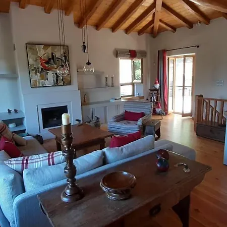 Milies House * Miléai